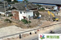 麗江“最牛釘子戶”和鵬 63天停水停電的生活